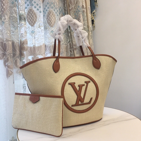 ルイヴィトンバッグ背面デザイン